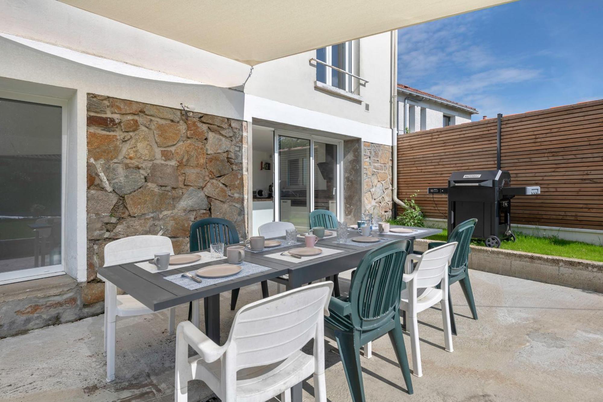 Maison Familiale A 400M De La Mer Pour 8, 波尔尼克 外观 照片